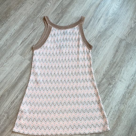 WHBM TANK TOP - Picture 3 of 5